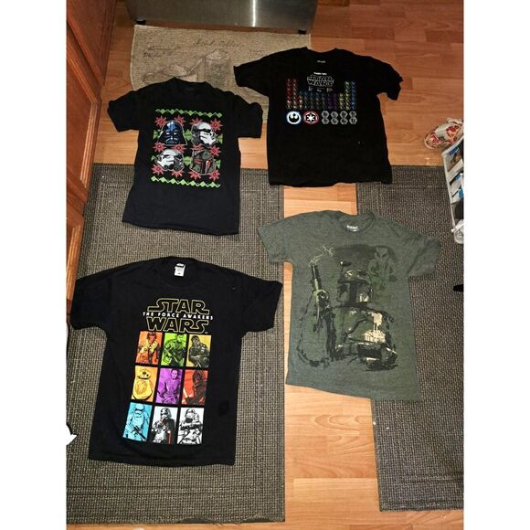 May The Force Be with YOU! 4 Vintage Adult Size Small & Medium Star Wars Tee's - Picture 1 of 10